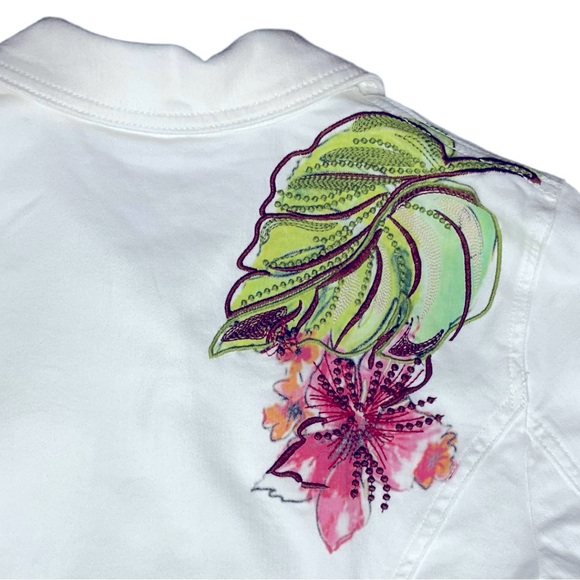 Chico’s Artisan Palm Denim Tropical Floral Embroidered Beaded Jacket - Picture 8 of 10